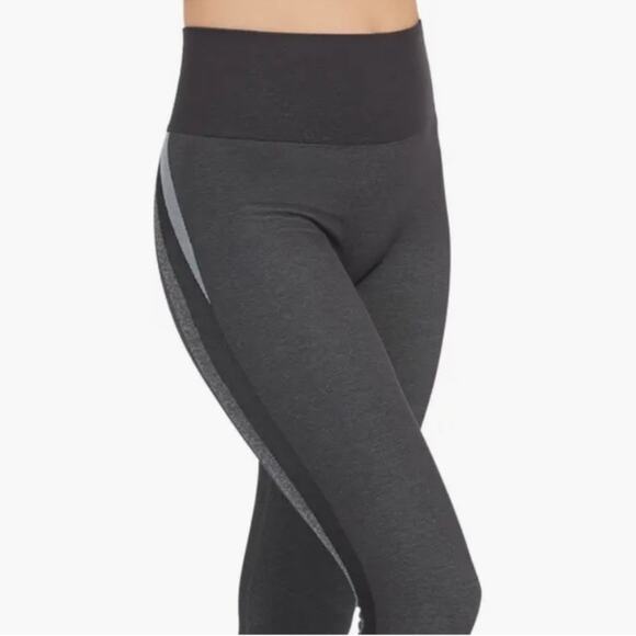 New SPANX Seamless Track Stripe Legging Gray Black Graphite Dust Womens sz M - Picture 3 of 9